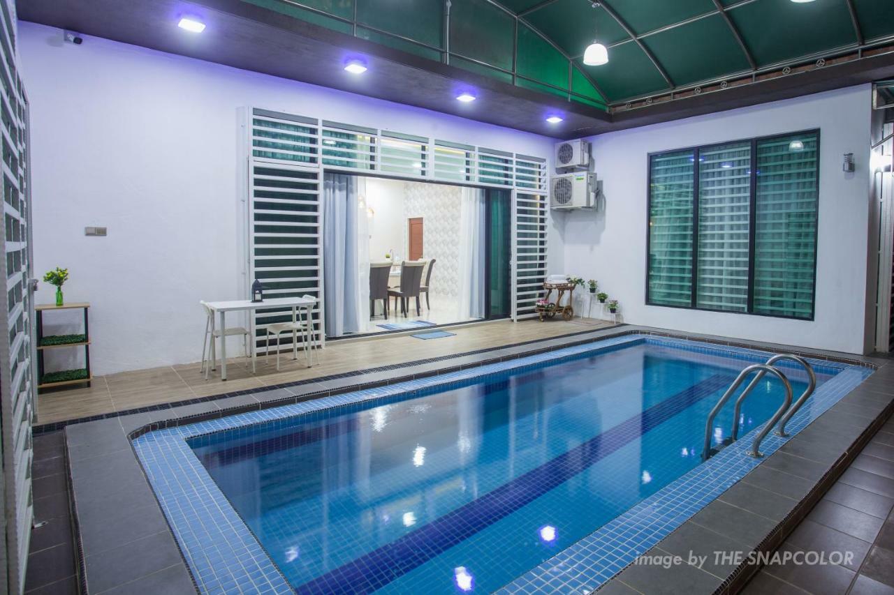 Seri Hillview Villa With Private Swimming Pool Kuala Terengganu Exterior photo